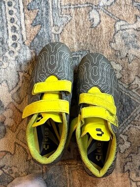 Kids Neon Yellow and Gray Velcro soccer cleats